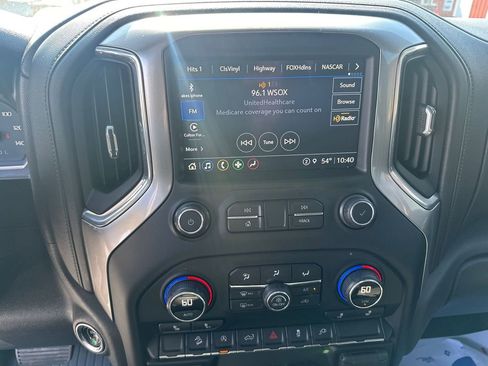 Used 2021 Chevrolet Silverado 1500 LT w/ Z71 Off-Road Package image 23