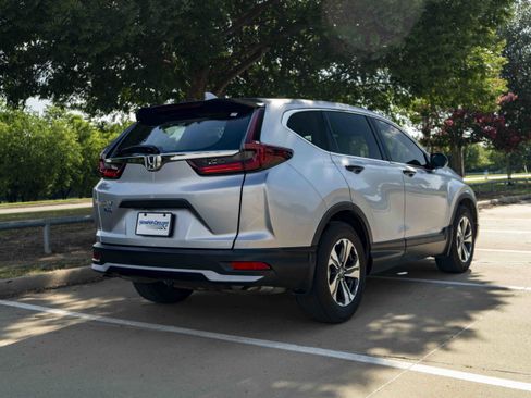 Used 2021 Honda CR-V LX image 9