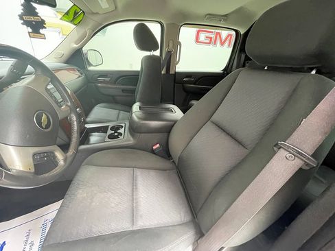 Used 2012 Chevrolet Avalanche LS w/ All-Star Edition AWD/4WD image 13