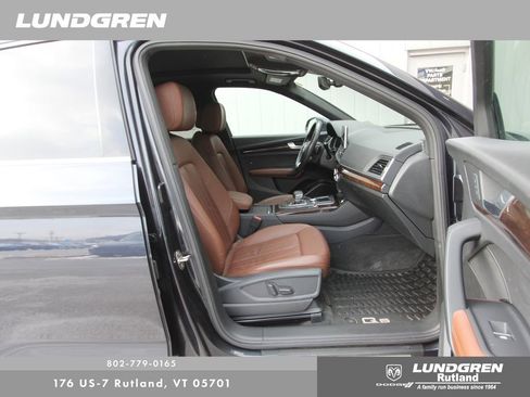 Used 2019 Audi Q5 2.0T Premium Plus w/ Premium Plus Package image 9
