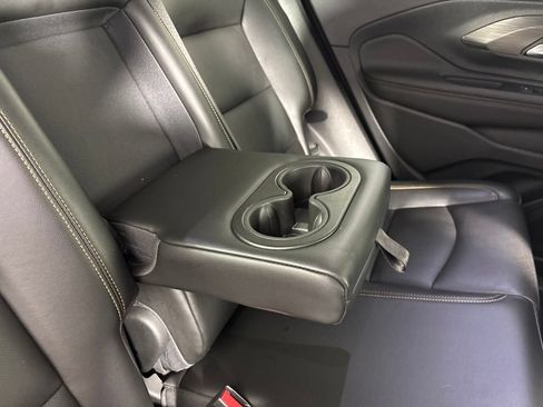 Used 2020 GMC Terrain SLT FWD image 12