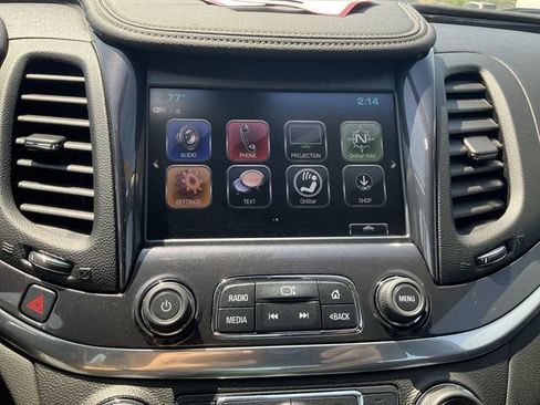 Used 2017 Chevrolet Impala LT w/ Convenience Package FWD image 12