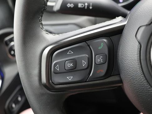 Used 2023 Jeep Wrangler Unlimited image 19