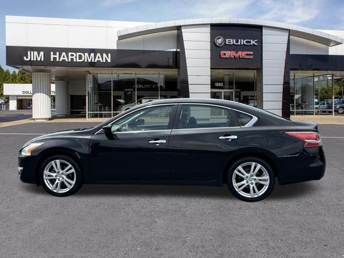 Used 2013 Nissan Altima 3.5 S FWD image 4