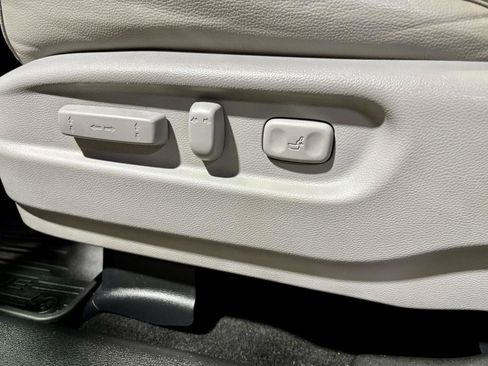 Used 2018 Honda Ridgeline RTL-T image 25