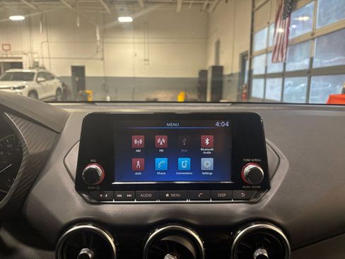 Used 2025 Nissan Sentra S image 21