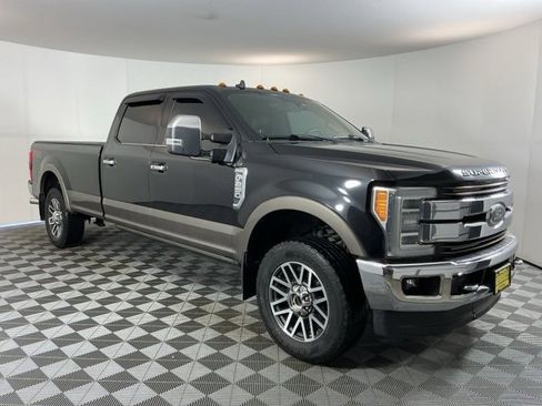 Used 2019 Ford F250 King Ranch w/ King Ranch Ultimate Package image 3