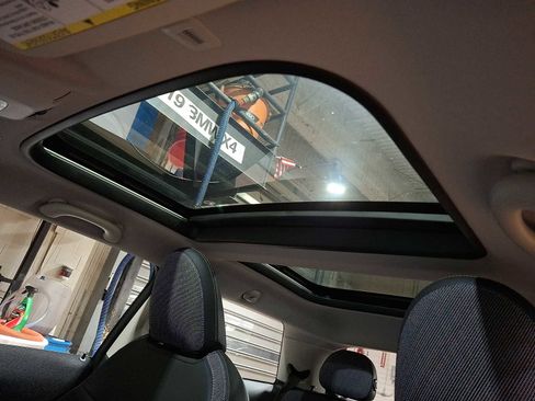 Certified 2025 MINI Cooper S image 13