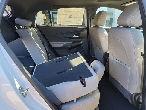 New 2026 Buick Envista Avenir image 42