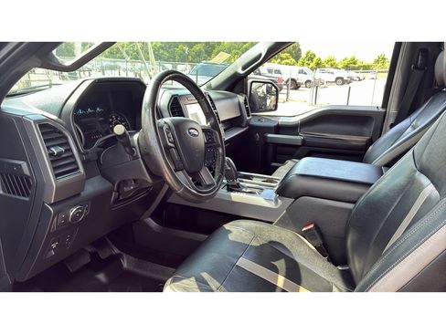 Used 2019 Ford F150 XLT w/ Equipment Group 302A Luxury AWD/4WD image 3
