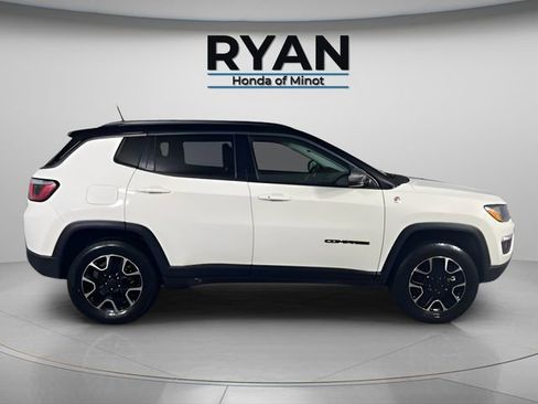 Used 2020 Jeep Compass Trailhawk image 5