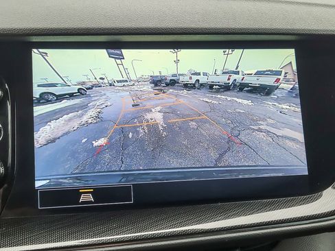 Certified 2022 Buick Envision Essence w/ Sport Touring Package image 15