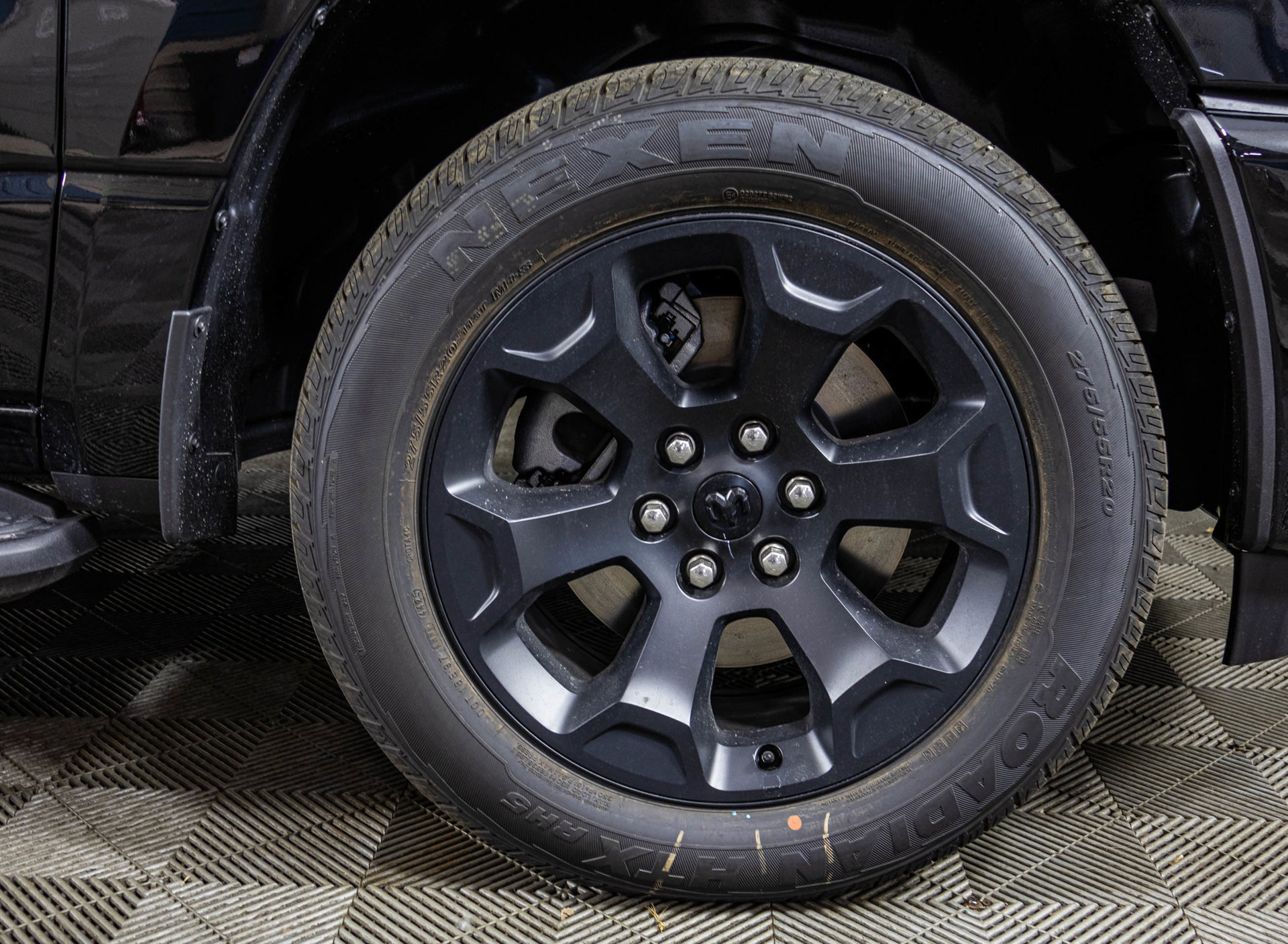 New 2026 RAM 1500 Express AWD/4WD image 41