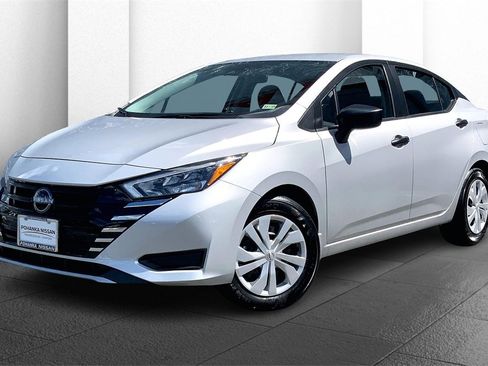 Certified 2025 Nissan Versa S w/ Trunk Package image 12