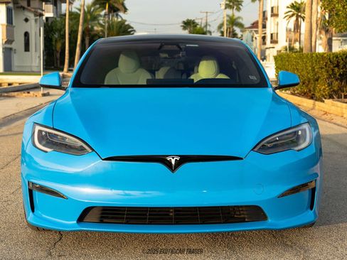 Used 2022 Tesla Model S Plaid image 13