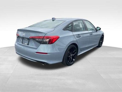 Used 2022 Honda Civic Sport image 7