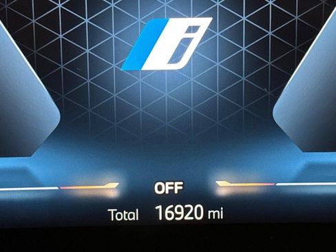 Used 2023 BMW i4 eDrive40 w/ Premium Package RWD image 35