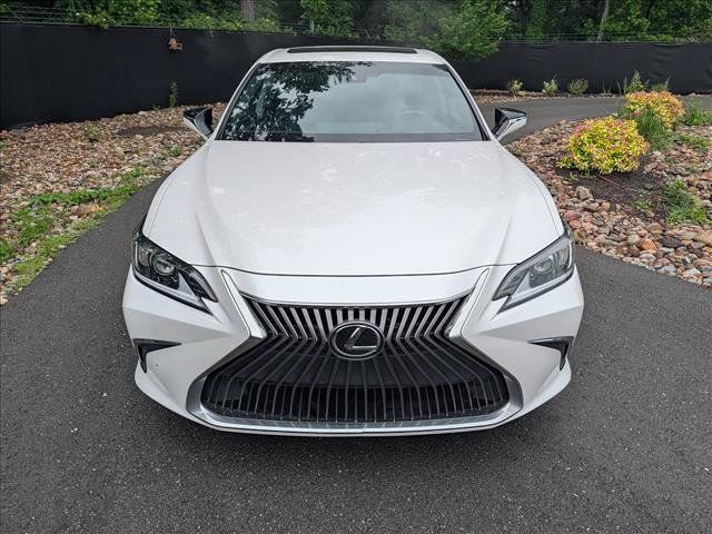 Used 2021 Lexus ES 350 w/ Accessory Package FWD image 8