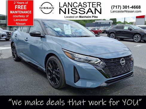 New 2025 Nissan Sentra SR w/ Midnight Edition image 1