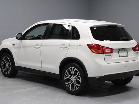 Used 2016 Mitsubishi Outlander Sport ES FWD image 7