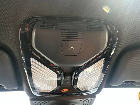 Used 2019 BMW X3 xDrive30i w/ Premium Package AWD/4WD image 10