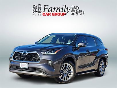Used 2023 Toyota Highlander Platinum