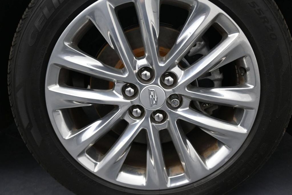 Used 2023 Cadillac XT6 Premium Luxury FWD image 26