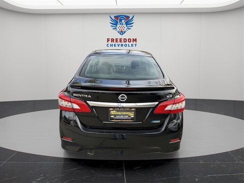 Used 2014 Nissan Sentra SR image 5