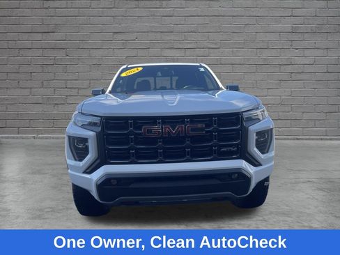 Used 2024 GMC Canyon AT4 AWD/4WD image 2