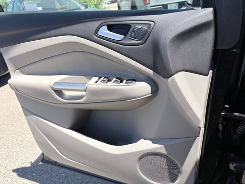Used 2015 Ford Escape Titanium FWD image 12
