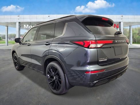 New 2026 Nissan Rogue Platinum AWD/4WD image 3