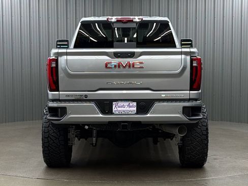 Used 2026 GMC Sierra 3500 Denali w/ Denali Reserve Package AWD/4WD image 4