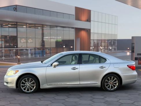 Used 2010 Lexus LS 460 LS 460 Sedan 4D image 4