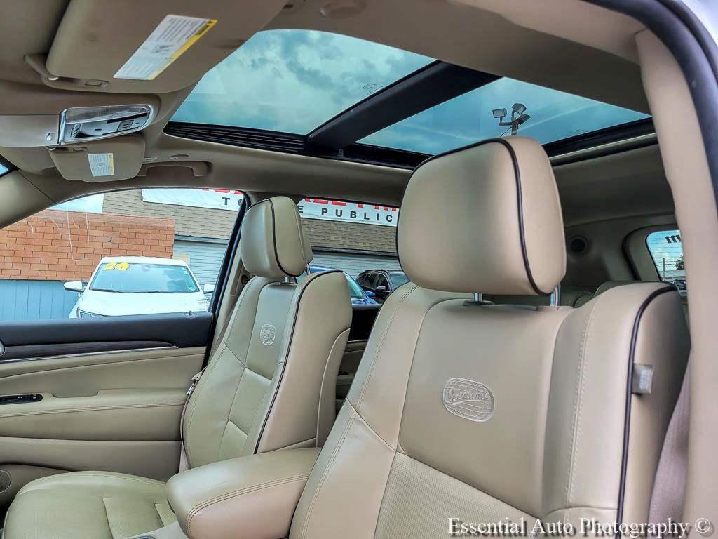 Used 2018 Jeep Grand Cherokee Overland AWD/4WD image 11