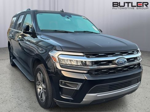 Used 2024 Ford Expedition Max Limited image 3
