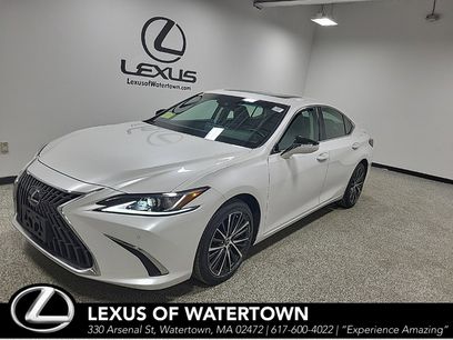 Certified 2023 Lexus ES 350 w/ Premium Package