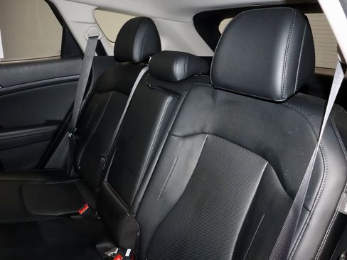 Used 2024 Kia Sportage EX FWD image 23