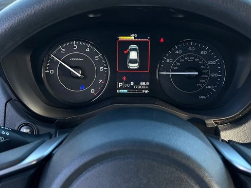 Used 2023 Subaru Impreza Premium image 10