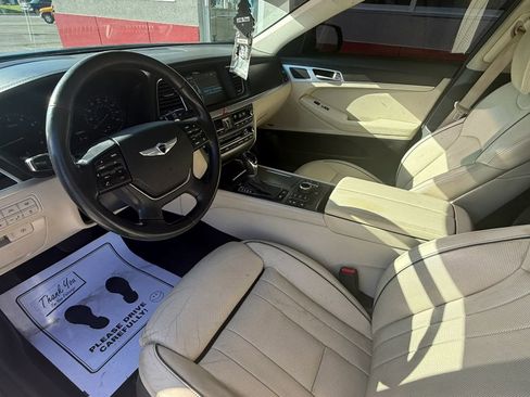 Used 2016 Hyundai Genesis 3.8 w/ Option Group 04 AWD/4WD image 9