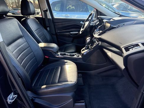 Used 2014 Ford Escape Titanium image 29