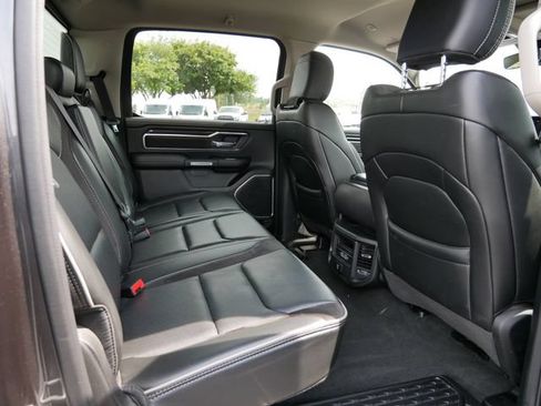 Used 2022 RAM 1500 Laramie AWD/4WD image 15