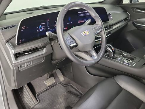 Used 2024 Cadillac XT4 Premium Luxury AWD/4WD image 19