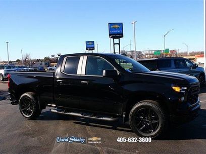 New 2026 Chevrolet Silverado 1500 Custom w/ Turbomax Blackout Package