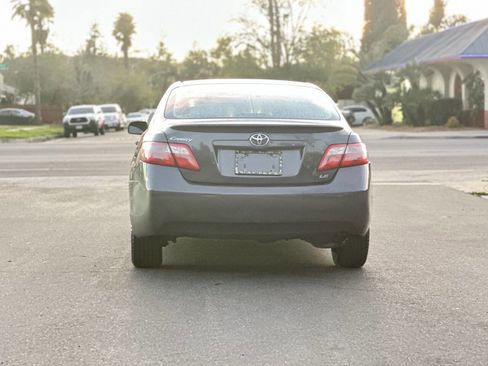 Used 2008 Toyota Camry LE image 6