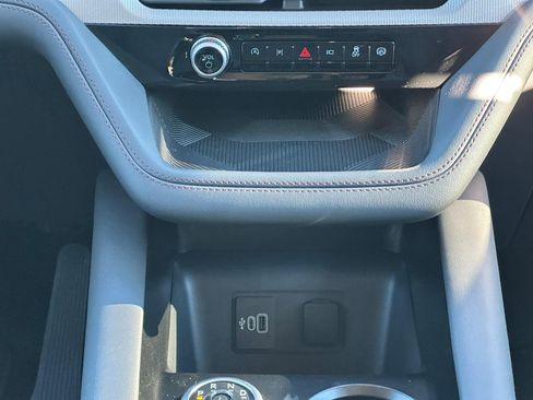 New 2026 Ford Explorer Active image 8