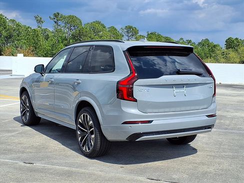 New 2026 Volvo XC90 T8 Ultra w/ Lounge Package AWD/4WD image 5