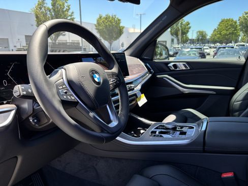 New 2026 BMW X5 sDrive40i w/ Premium Package RWD image 16