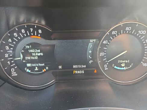 Used 2019 Lincoln MKZ Premiere image 13