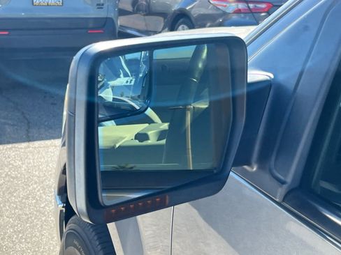 Used 2012 Ford F150 XLT w/ XLT Convenience Pkg RWD image 8