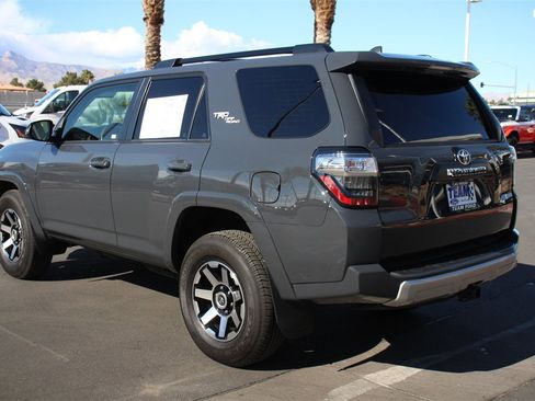 Used 2024 Toyota 4Runner TRD Off-Road Premium image 5